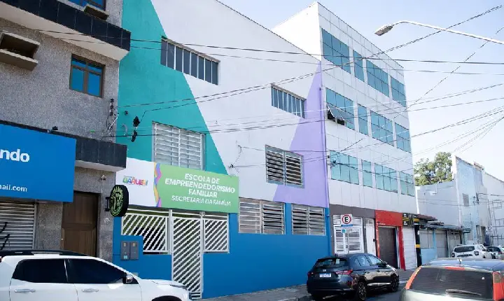 Barueri inaugura Escola de Empreendedorismo Familiar em parceria com o Sebrae