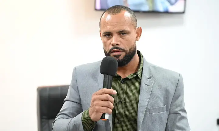 Em Jandira, Vereador Léo da Feira quer credenciamento de clínicas e centros especializados no tratamento de pessoas com TEA