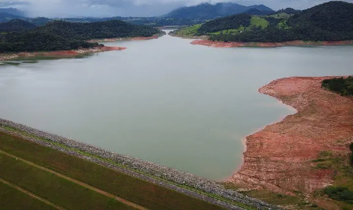 Gestão da pressão poupa 151 bilhões de litros água, o suficiente para abastecer toda a Grande São Paulo por um mês