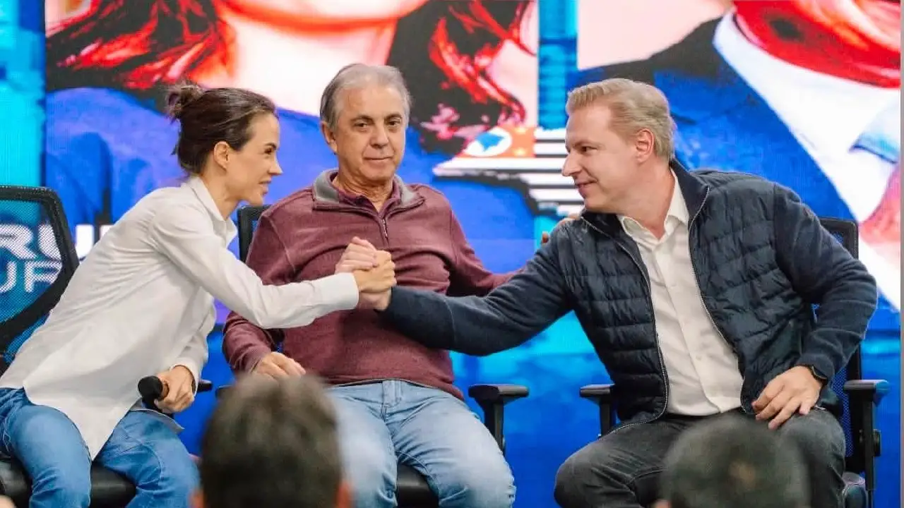 Rubens Furlan e prefeitos de Barueri, Jandira e Itapevi anunciam apoio a Bruna Furlan e Igor Soares