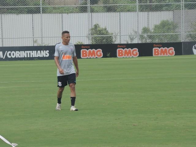 chamado pelo nome, quinteto da Copinha faz treino com os profissionais do Corinthians