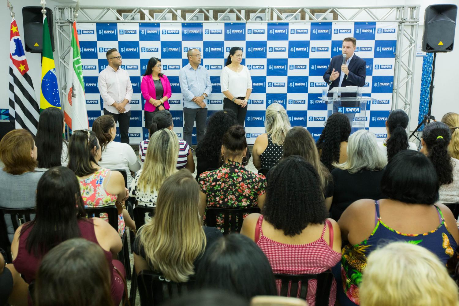 ITAPEVI LANÇA PREMIO PROFESSOR NOTA 10