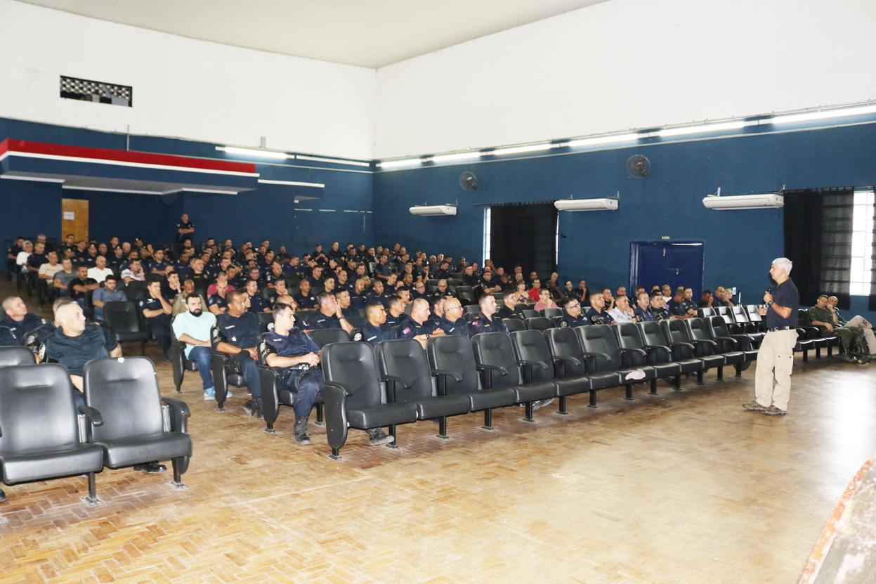Jandira realiza III Seminário de Patrulhamento Tático com presença de 30 cidades