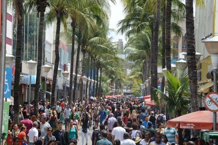 76% têm medo de voltar às ruas caso quarentena contra a pandemia acabe