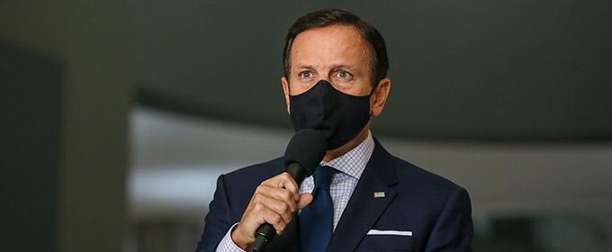 Falta de máscara terá multa de R$500