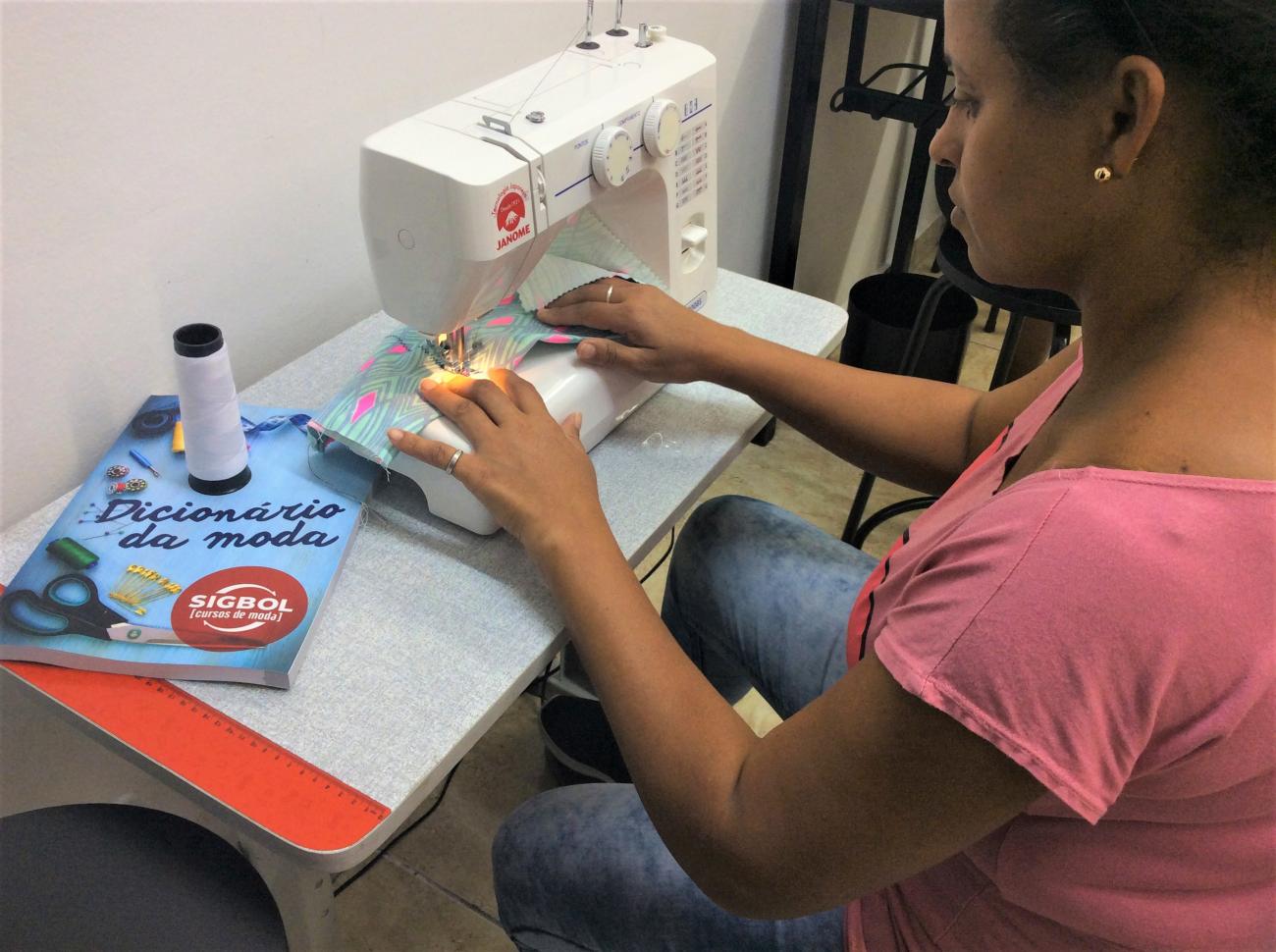 Rede de escolas de moda quer abrir nova unidade em Carapicuíba