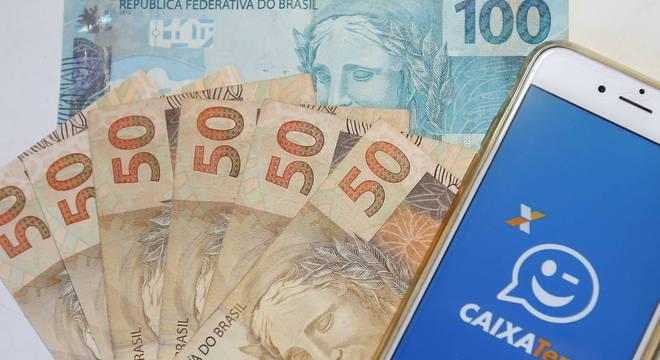 Auxílio Emergencial começa a ser pago dia 06 de abril. Veja o calendário de pagamentos da nova rodada