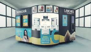 Aeroporto de Cumbica ganha lanchonete robotizada, que funciona sem funcionários