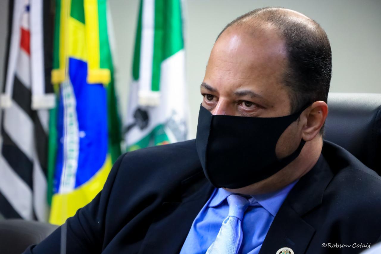 Bancada do Podemos quer Ribamar Silva no partido