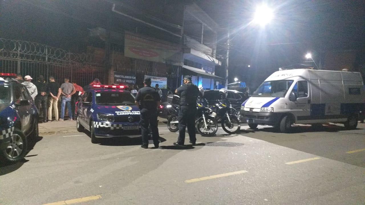 Em operação inédita, Prefeitura de Carapicuíba fecha balada clandestina e realiza teste de Covid-19