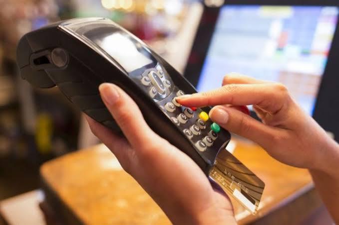 Procon-SP quer proibir pagamento no ato de entrega após aumento de golpes