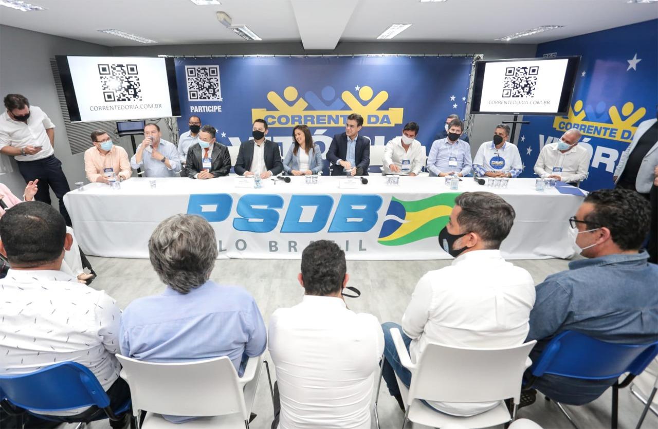Com as presenças dos Prefeitos, Rubens Furlan, Marcos Neves e Dr. Sato, Vinholi realiza grande encontro regional do PSDB