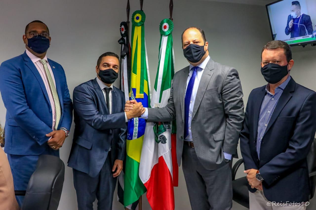 Ribamar Silva se licencia da Câmara de Osasco