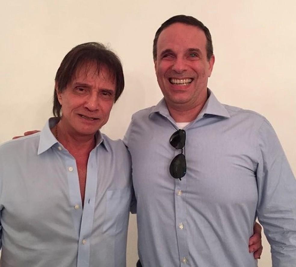 Dudu Braga, filho de Roberto Carlos, morre aos 52 anos em SP