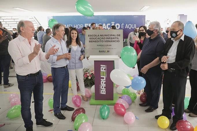 Barueri: Crianças e pais se divertem na festa de inauguração da Emei Benedito Venâncio