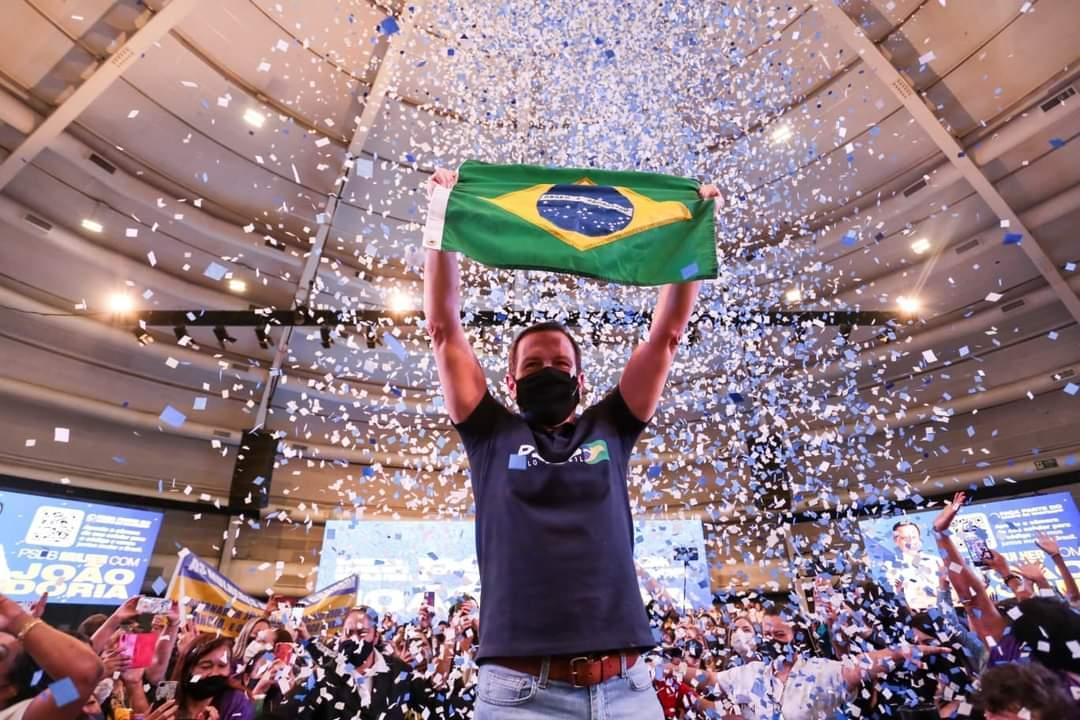 Doria recebeu apoio de 16 dos 18 prefeitos do Vale do Paraiba