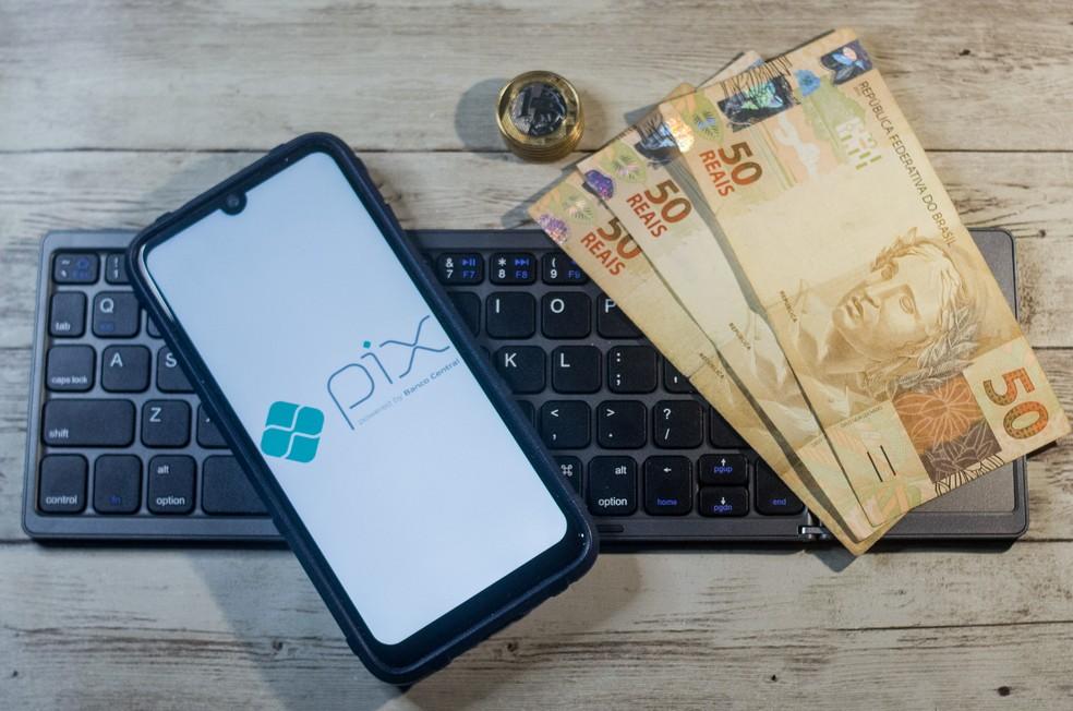 PIX: Começa a valer nesta segunda-feira limite de transferências à noite