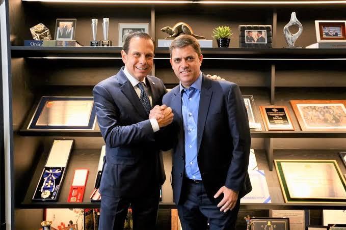 Prefeito Marcos Neves recebe Doria e Vinholi, que irão entregar obras de mobilidade