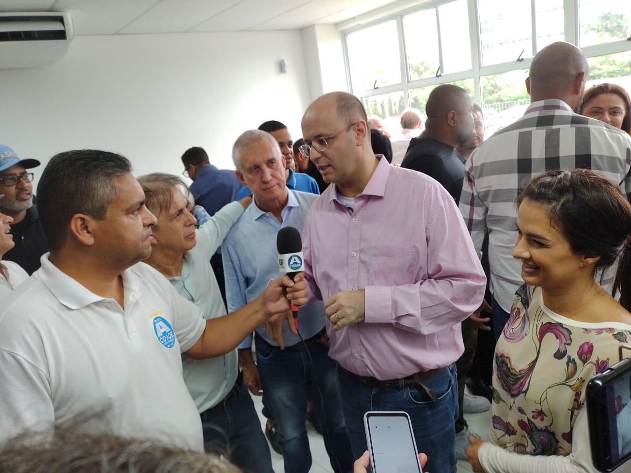 Secretário Estadual Rossieli Soares, Bruna, Rubens Furlan, Beto Piteri, Milton Monti presentes na inauguração da EMEIEF