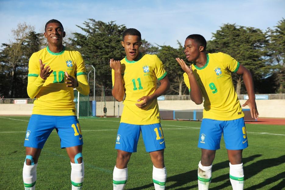 Joia do Corinthians, Pedro estreia na Seleção Sub-17 com gol e assistência: 