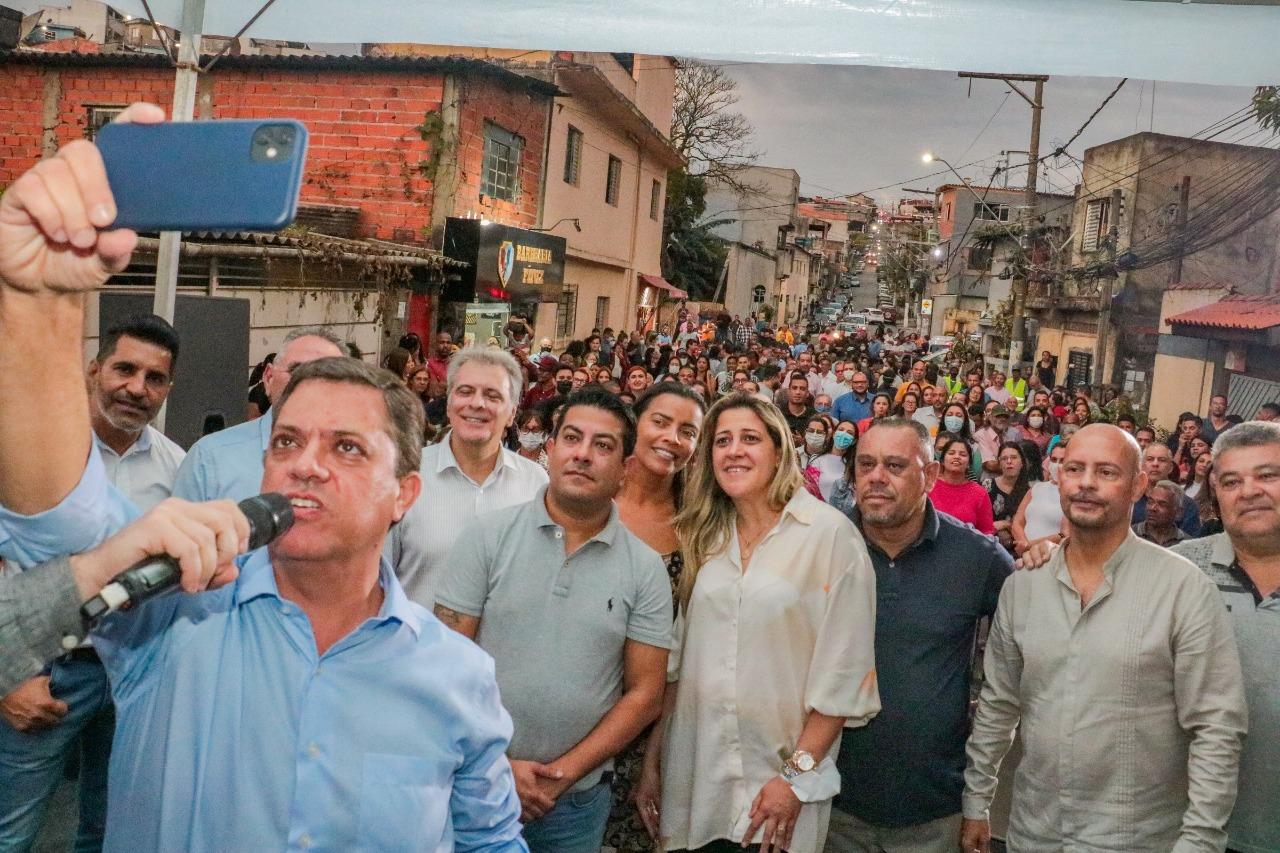 Prefeitura de Carapicuíba lança programa de reforma de residências