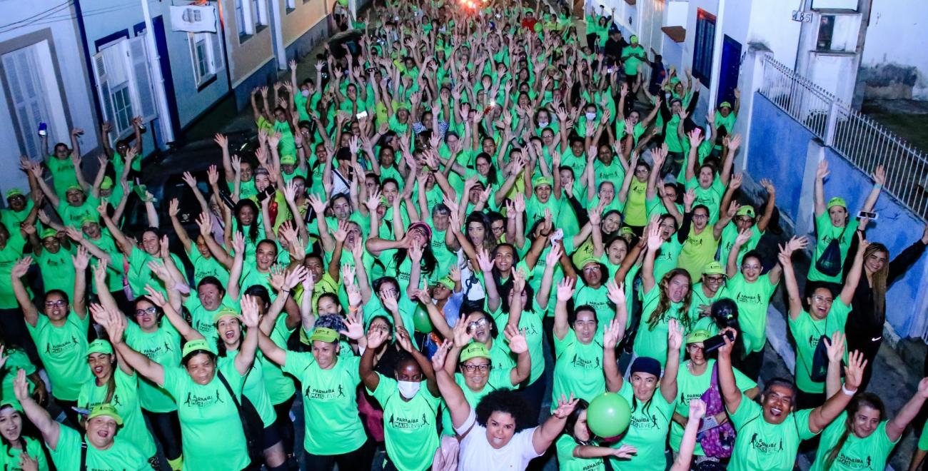 Caminhada e aulão com cerca de mil mulheres marcam a abertura da 6ª edição do Parnaíba Mais Leve