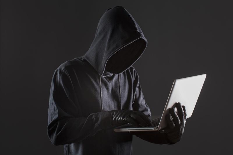 Golpe: falso e-mail inclui dados pessoais e ameaça exposição de vídeos comprometedores