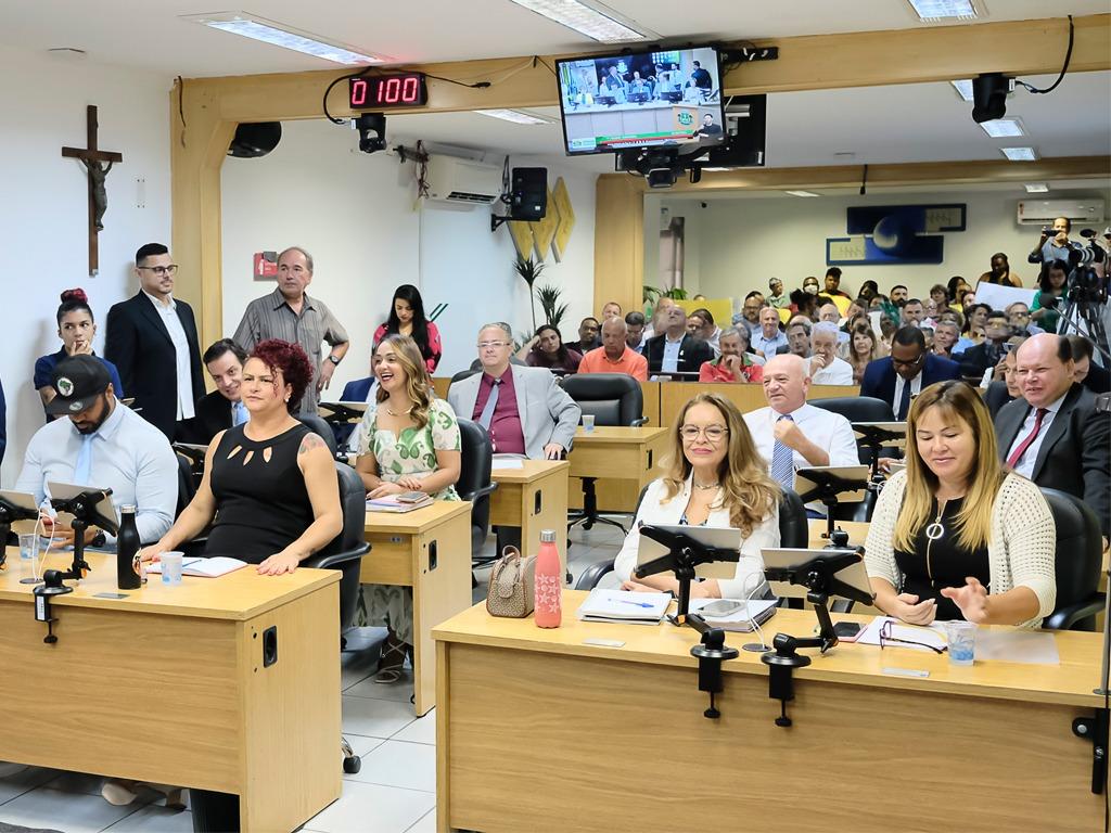 Parlamentares osasquenses aprovam dois projetos na primeira sessão de 2023