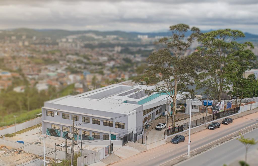 Com a presença do Prefeito Rubens Furlan e do vice-prefeito e secretário de Obras Beto Piteri, moradores comemoram entrega de UBS no Bairro dos Altos