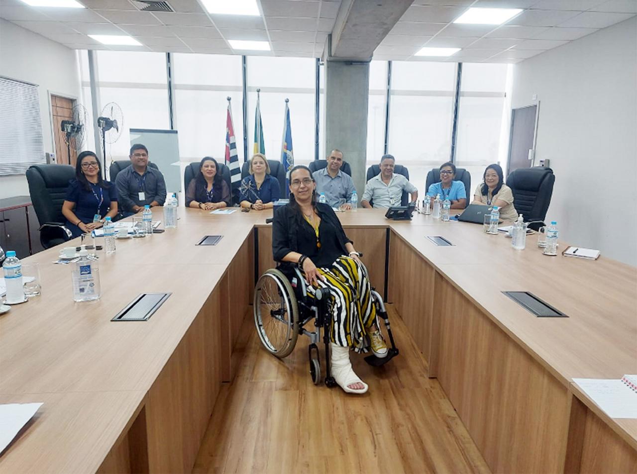 Prefeito Marcos Tonho se reúne com Sabesp para discutir planejamento de 2023