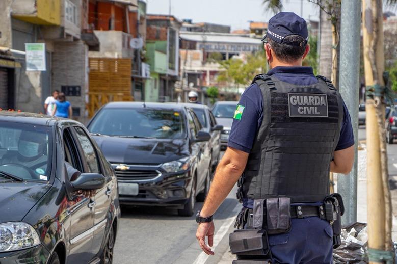 2 BALEADOS: Guarda Civil e Polícias investigam homicídio de GCM em Carapicuíba