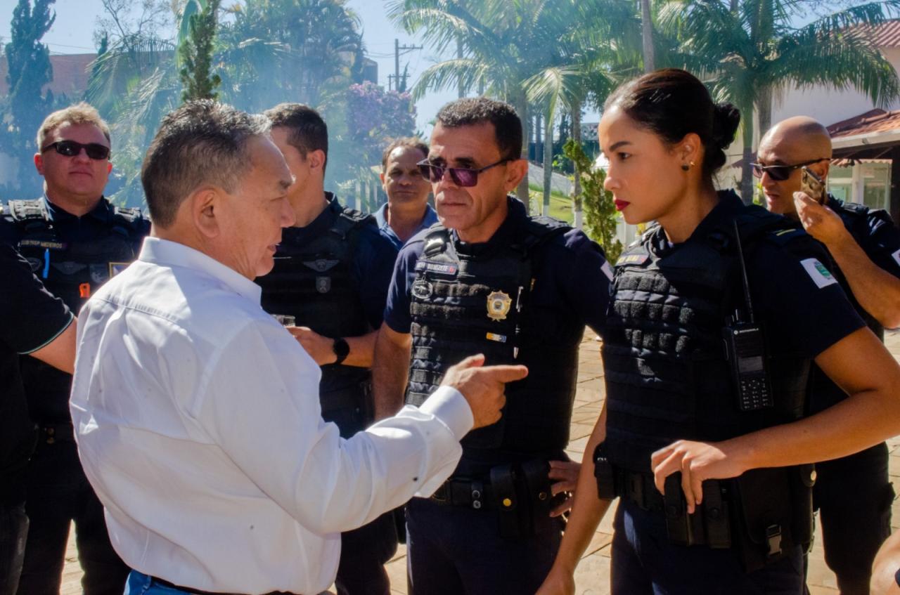Doutor Sato parabeniza Guarda Municipal de Jandira pelo seu 25º aniversário