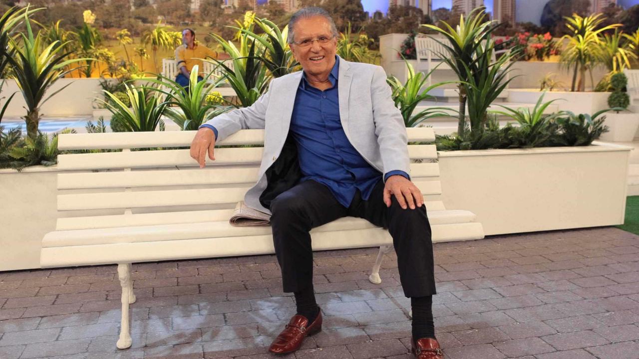 Lula responde críticas de Carlos Alberto de Nóbrega sobre seu diploma
