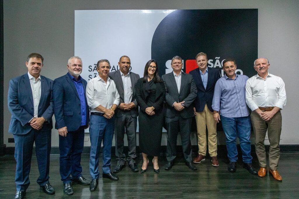Governador recebeu prefeitos da região no Palácio dos Bandeirantes na segunda (4)