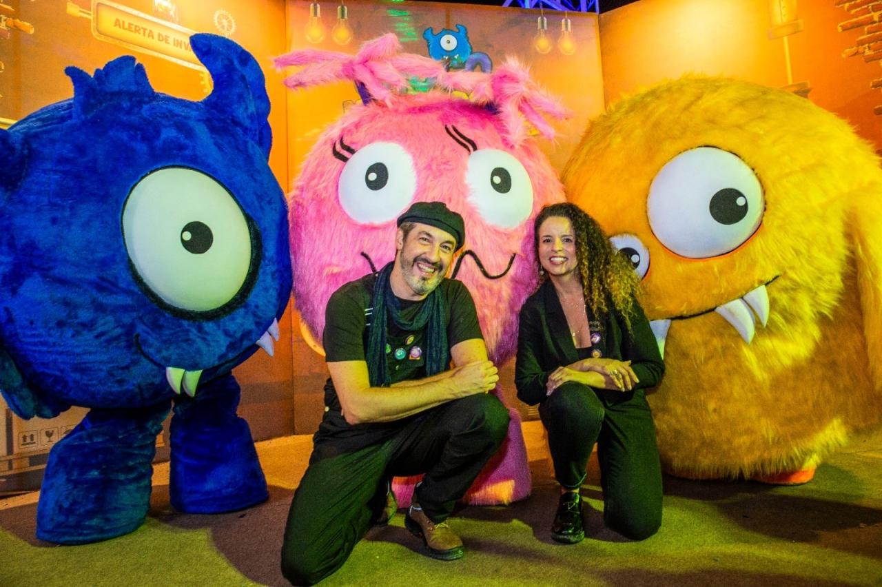 Gostosura com Travessura!  Chocomonstros da Cacau Show deixam o Yupie! Park ainda mais gostoso e divertido