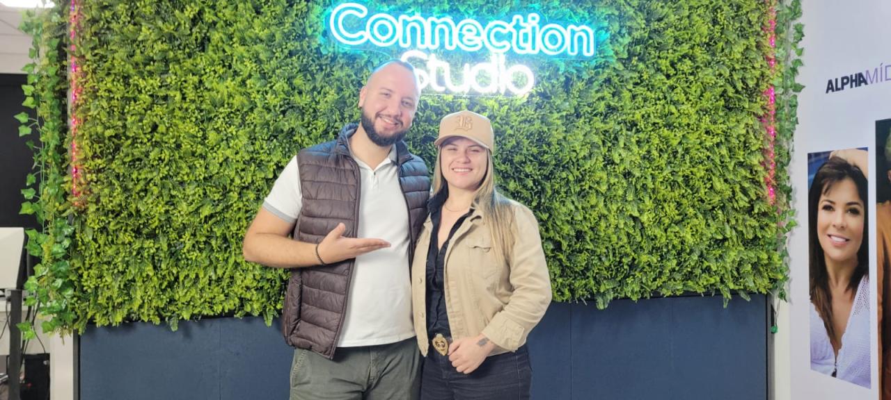 Jefferson Cassundé entrevista a cantora e compositora da região oeste Priscila Maney