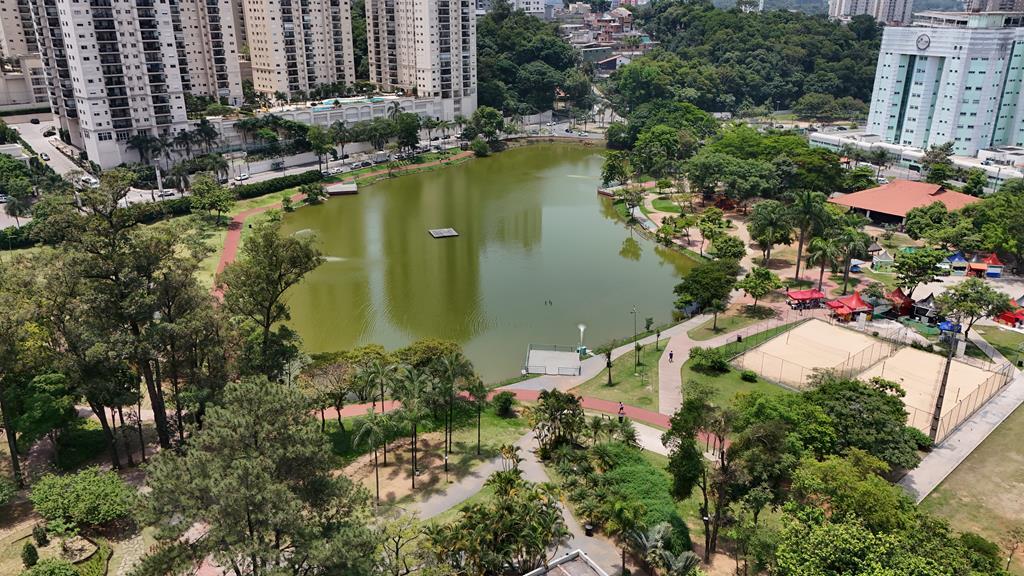 Proclamação da República: veja o que abre e fecha no feriado desta quarta, 15