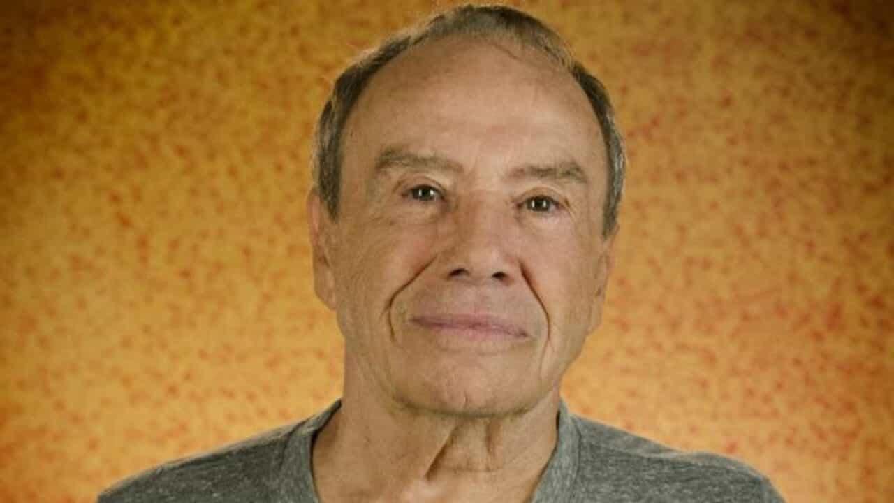 'Ele está fraquinho', diz mulher de Stênio Garcia após nova internação em hospital