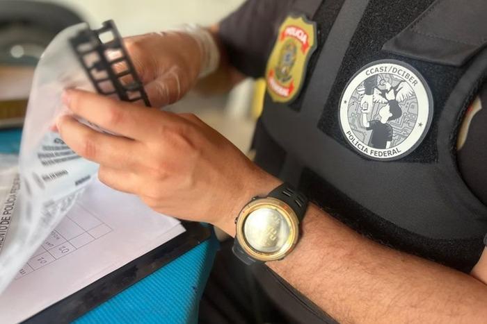 PF faz megaoperação e prende 30 abusadores de crianças e adolescentes