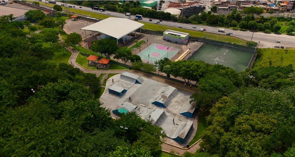 Veja o que abre e fecha no feriado prolongado de Finados em Barueri