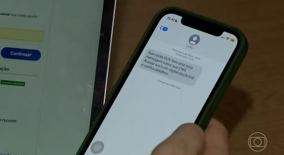 Golpe da CNH: Detrans alertam sobre ação de criminosos por SMS; saiba como se proteger
