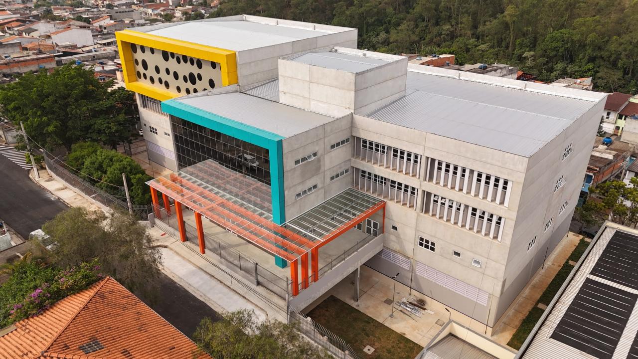Santana de Parnaíba: Inauguração do Colégio Municipal Carla Aparecida Gemmi Ribeiro na terça-feira (26/11)