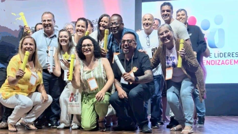 Diretoria de Ensino de Carapicuíba Alcança Mais de 54% em Indicadores de Desempenho