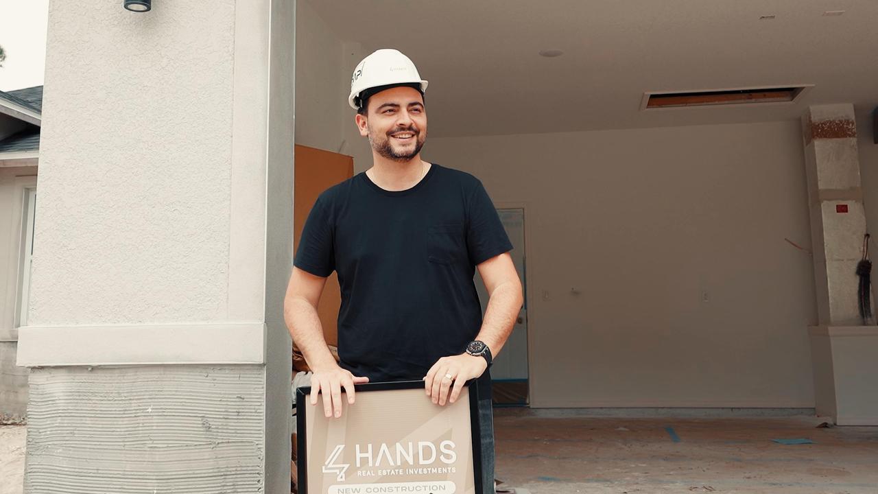 REFERÊNCIA: Prédio mais alto de Miami Downtown com piscina e heliponto será entregue por brasileiro em 2028