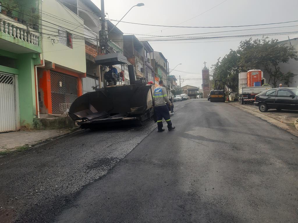 BARUERI: Programa de recapeamento 2025 chega ao Parque Viana