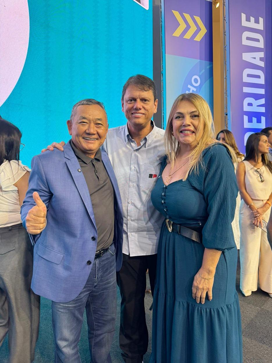 Prefeito Dr. Sato celebra ao lado do Governador Tarcísio a conclusão de cursos gratuitos de qualificação profissional