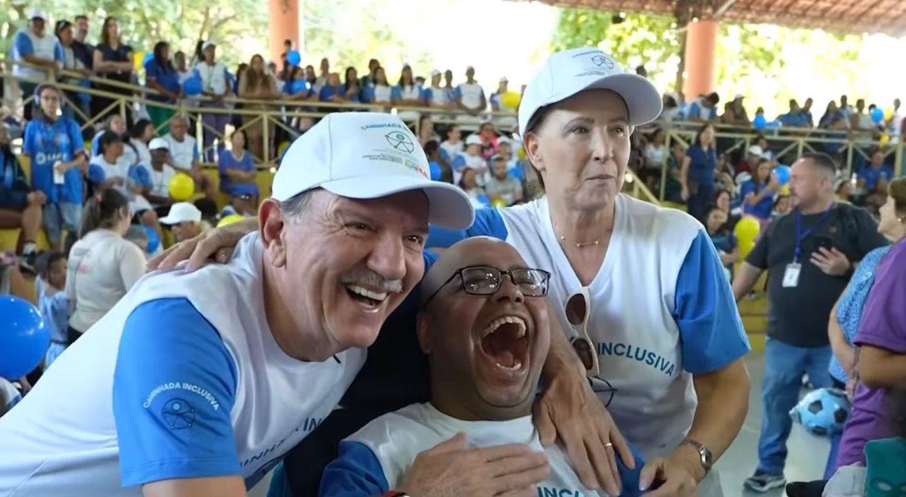 Prefeito de Barueri Beto Piteri participou da Caminhada Inclusiva no Parque Municipal Dom José